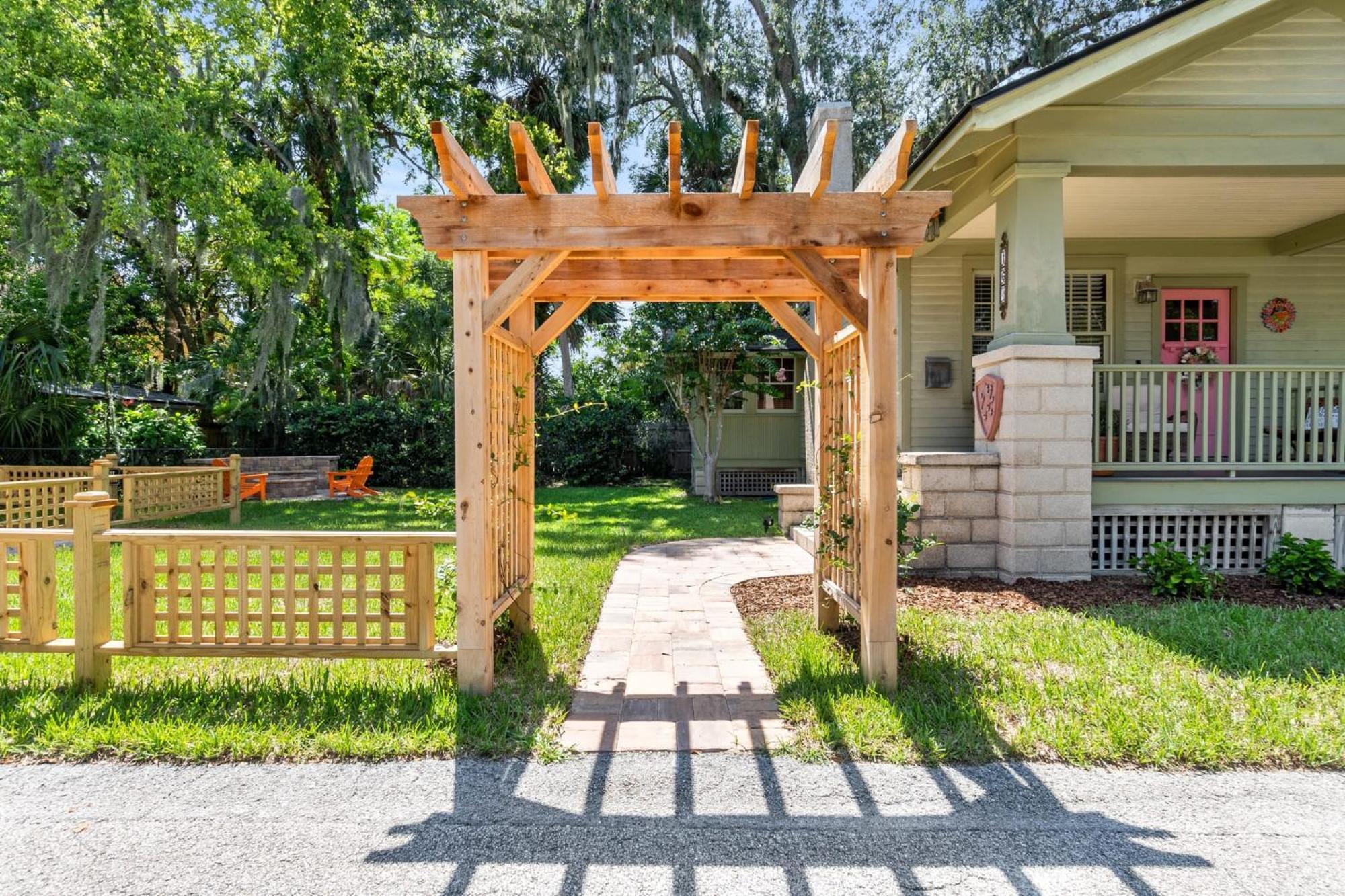 Flagler Cottage - 1 Block To Historic District セント・オーガスティン エクステリア 写真