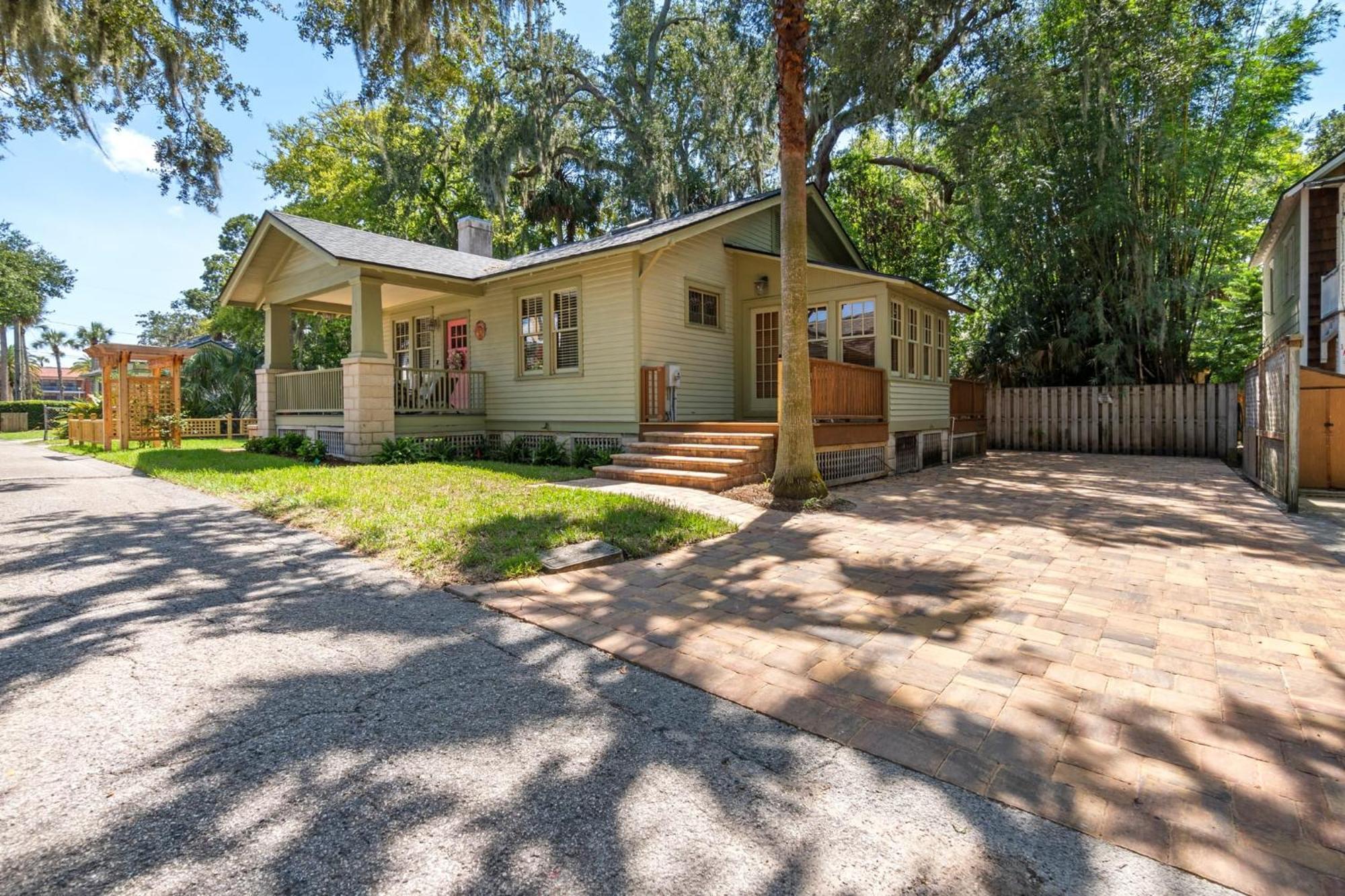 Flagler Cottage - 1 Block To Historic District セント・オーガスティン エクステリア 写真